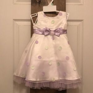 Girls size 18m dress and bloomers.